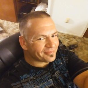 Meet your Posher, Jamesy